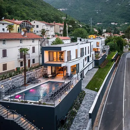 Bed and Breakfast Visum Mare Tribus *