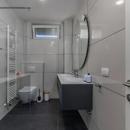 Visum Mare Tribus ベッド・アンド・ブレックファスト Mošćenička Draga